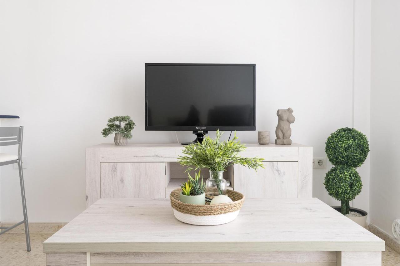 Loft San Mateo (Adults Only) Apartment Tarifa Bagian luar foto