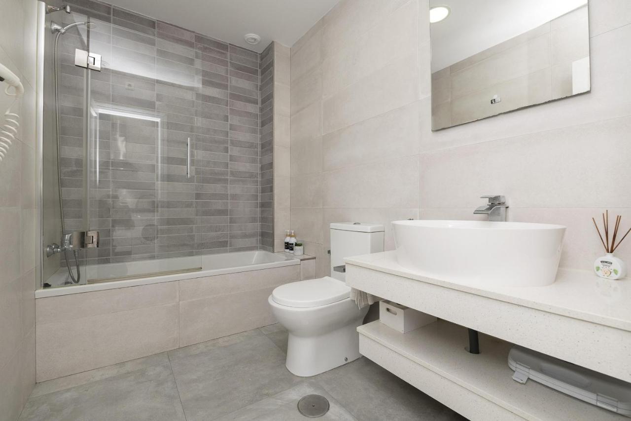 Loft San Mateo (Adults Only) Apartment Tarifa Bagian luar foto